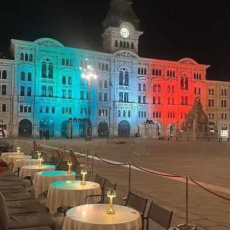 Lutomic Apartmant By The Sea * Trieszt